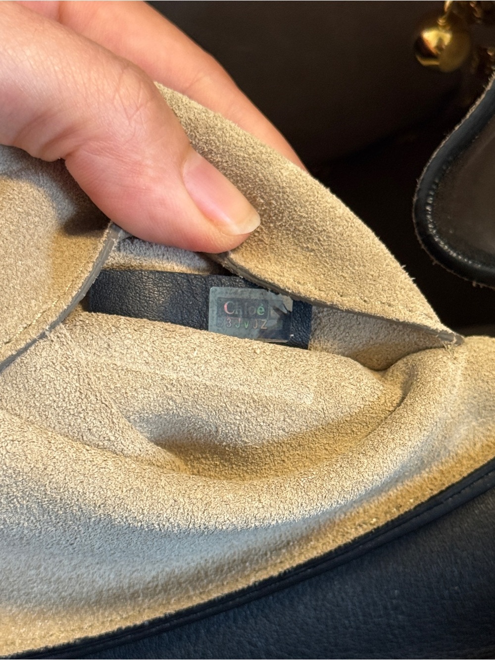 Chloé Drew Threaded-Chain Shoulder Bag - Picture 8 of 8